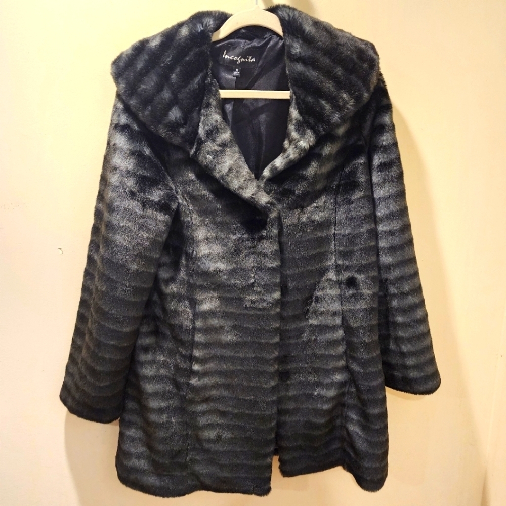INCOGNITA Women's Gray Faux Fur Long  Coat size L